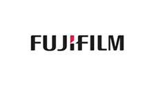 ZAUFALI NAM: Fujifilm